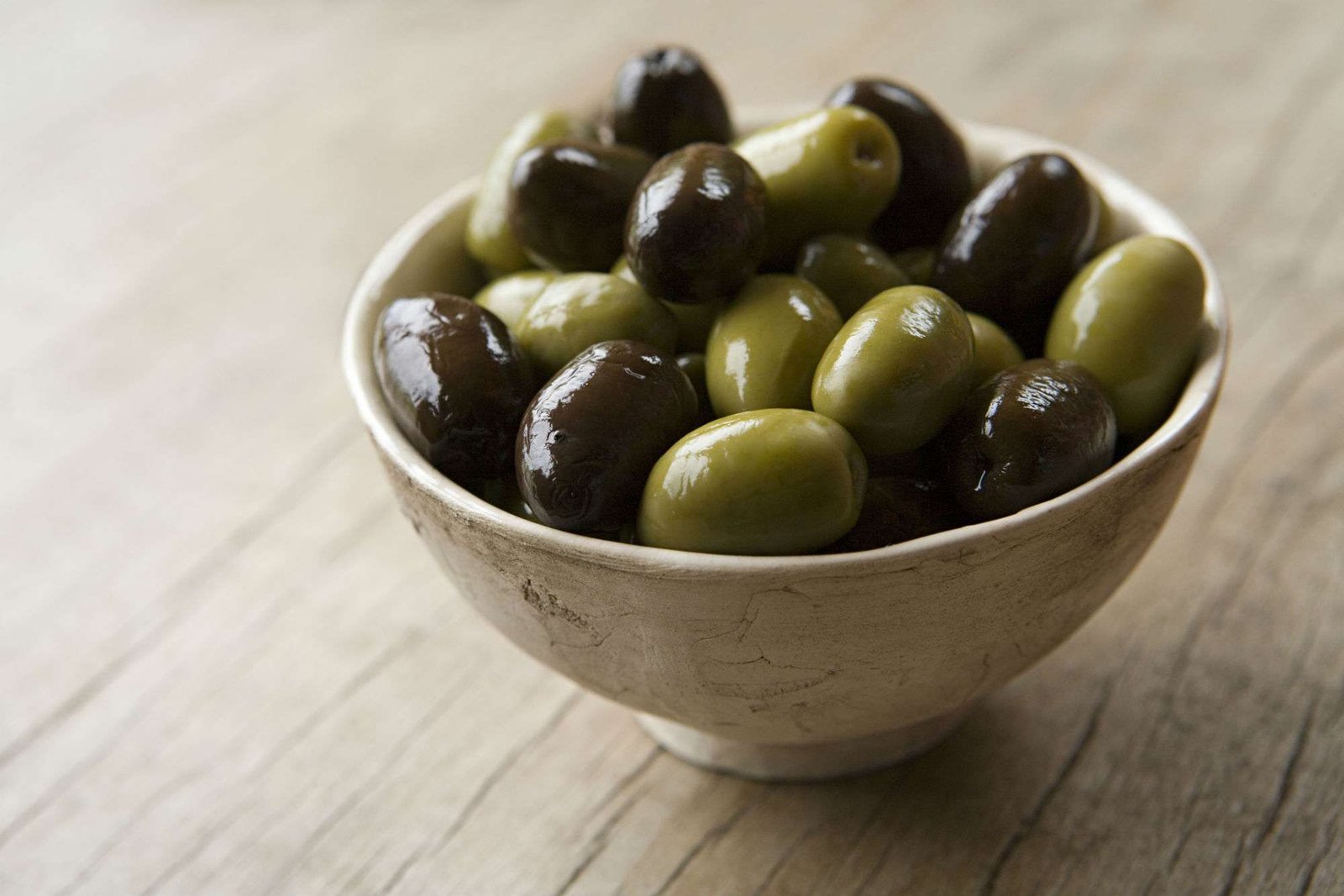 Can Dogs Eat Olives?